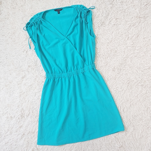 🔴MOVING SALE!🌤️Banana Republic XS, Turquoise Tie Shoulder Wrap Dress - Picture 1 of 9